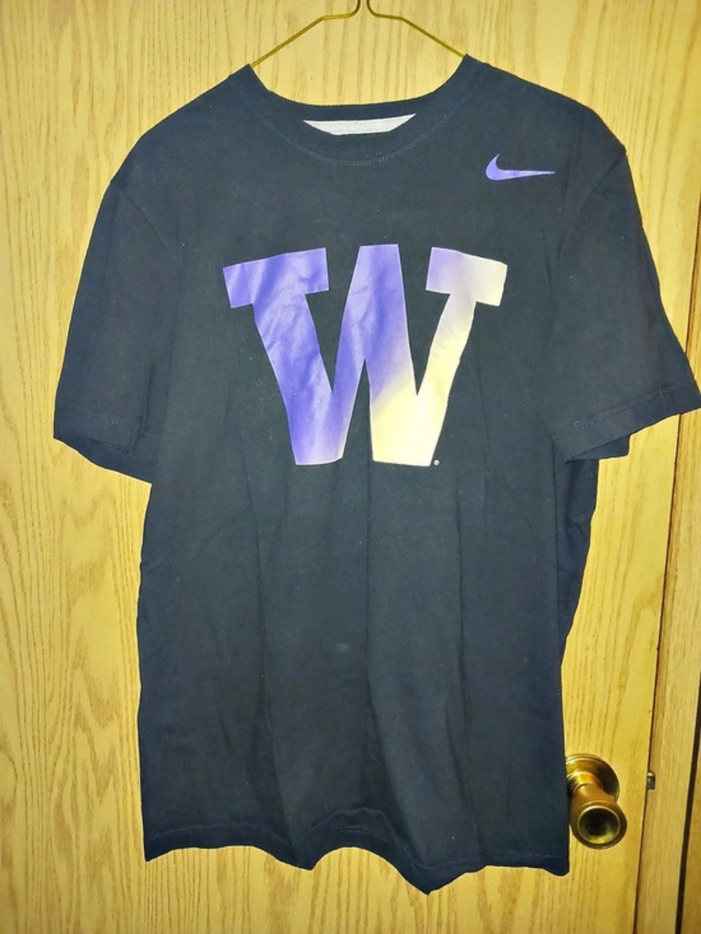 Nike Men's Black & Purple Graphic Tee Size Medium